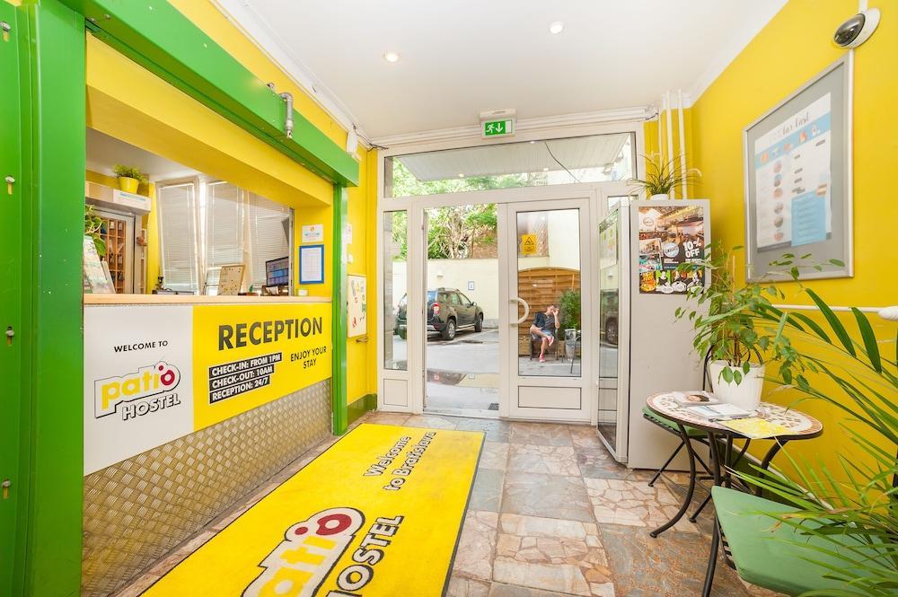 Patio Hostel Bratislava Eksteriør bilde